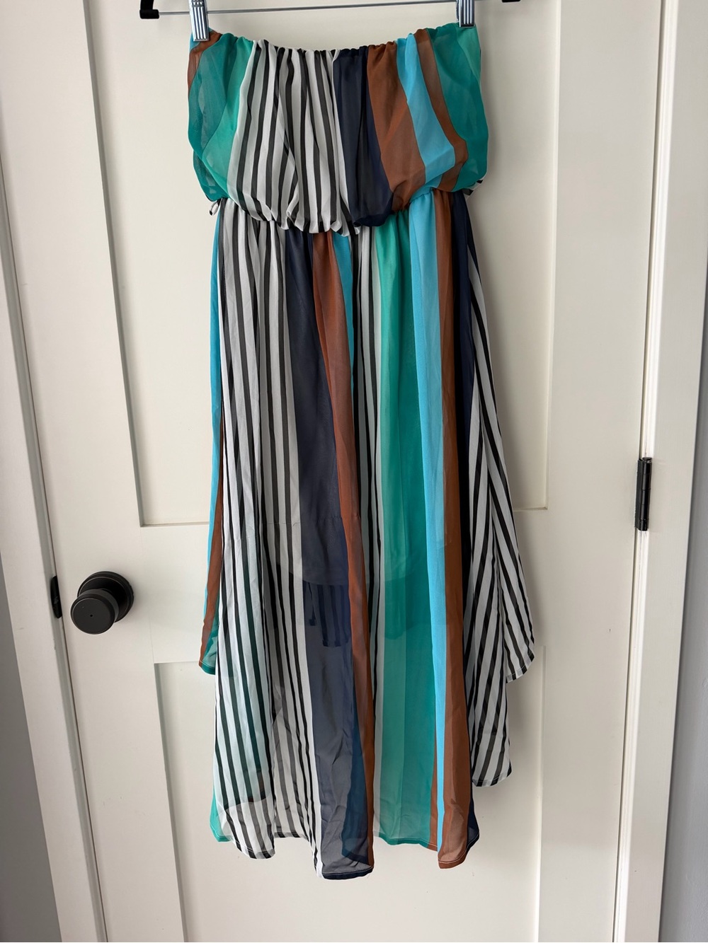 Iris Basic Strapless High-Low Dress in Teal, Navy, Rust & White - Picture 2 of 8